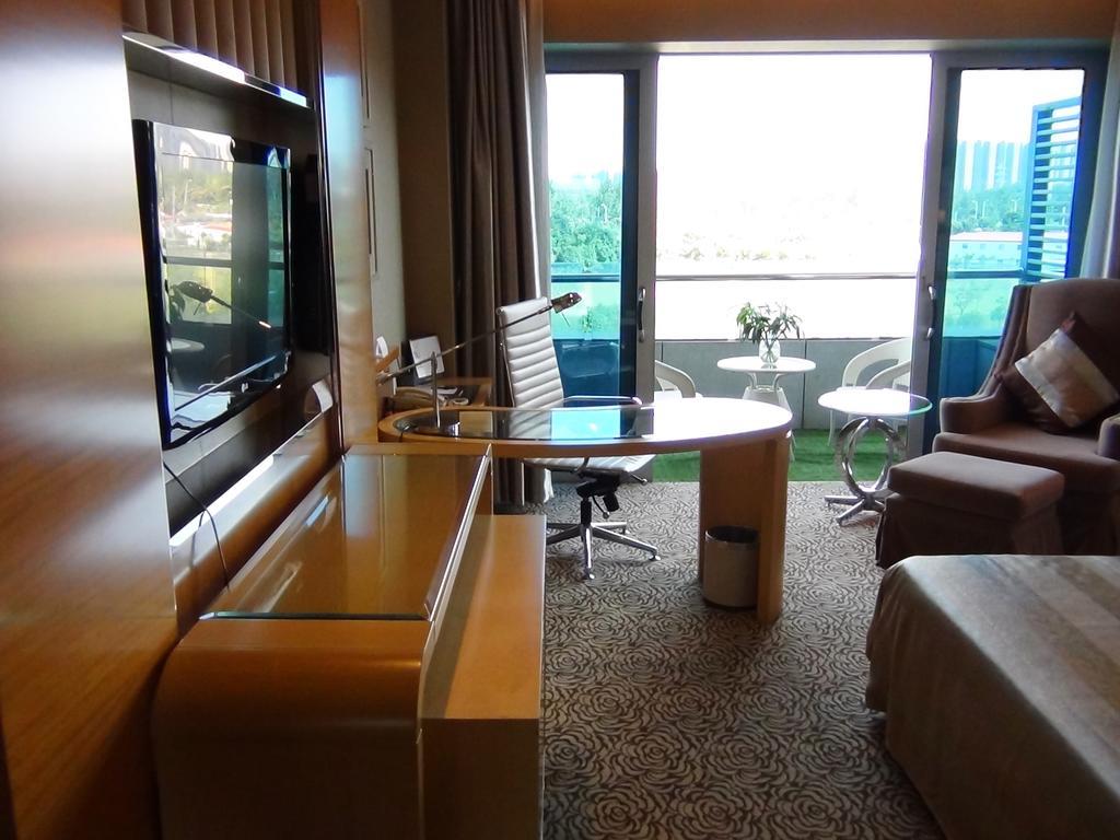 Glarun Jinling Hotel Nanjing  Exterior photo