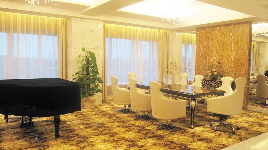 Glarun Jinling Hotel Nanjing  Exterior photo