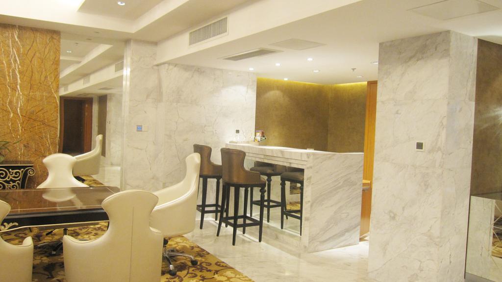 Glarun Jinling Hotel Nanjing  Exterior photo